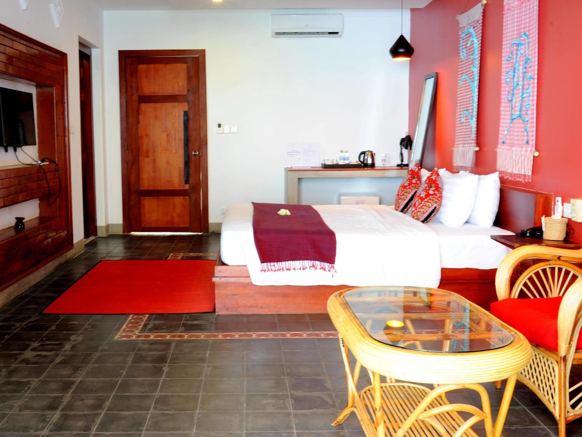 Charming Angkor Resort & Spa Сиемрип Экстерьер фото