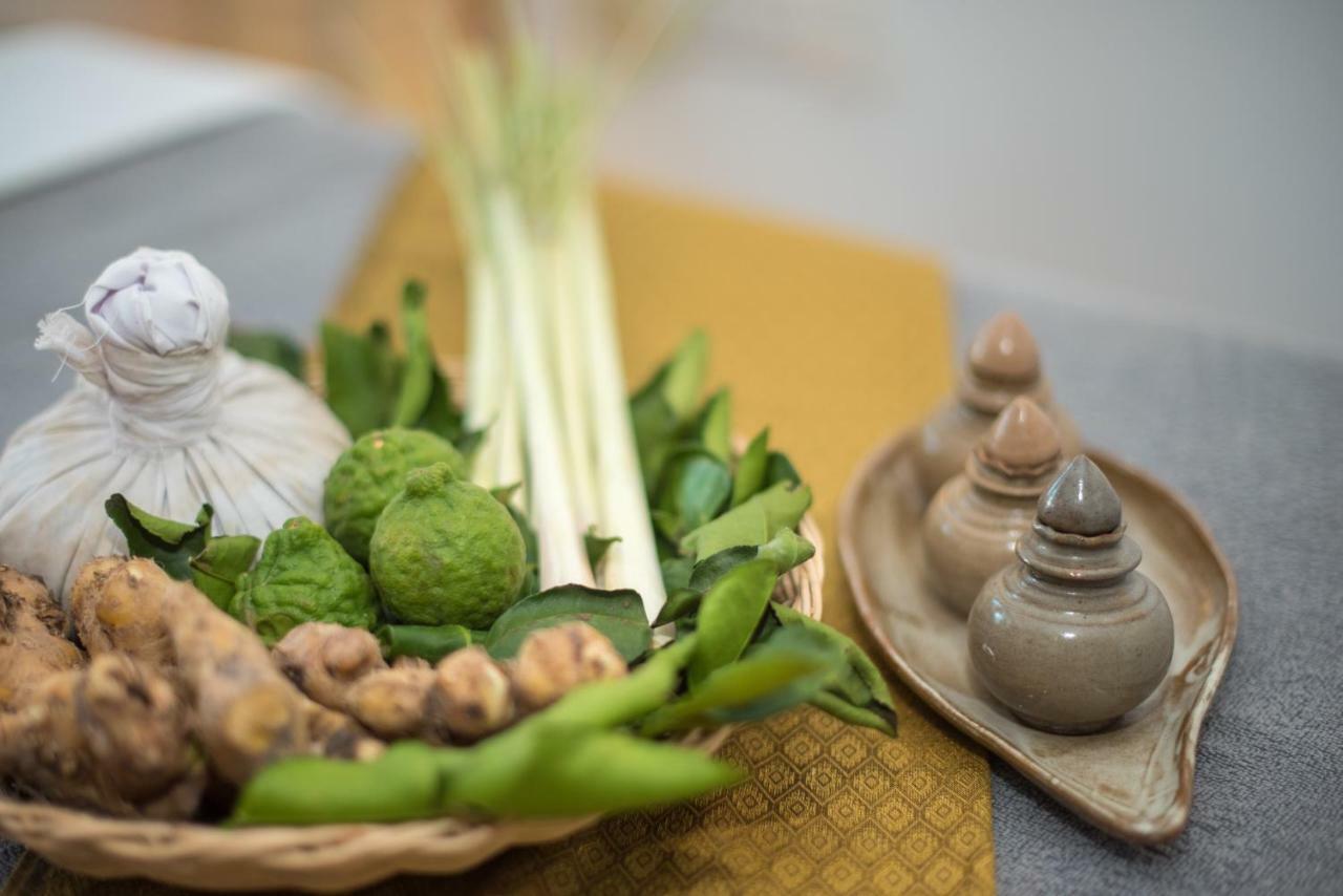 Charming Angkor Resort & Spa Сиемрип Экстерьер фото